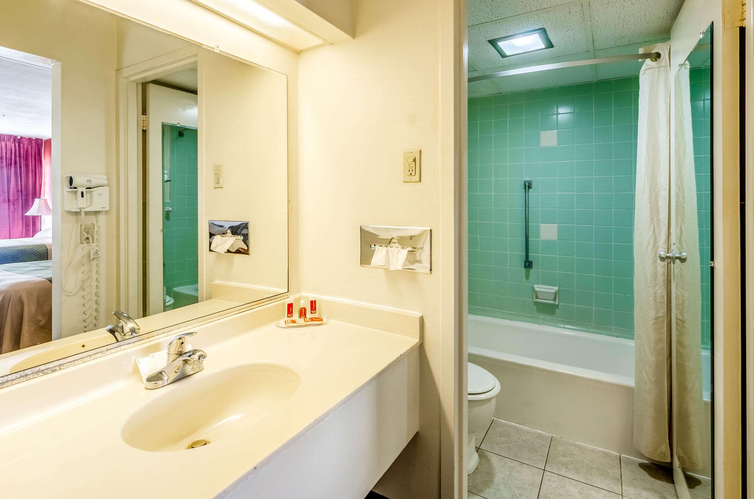 Econo Lodge Martinsville Dış mekan fotoğraf